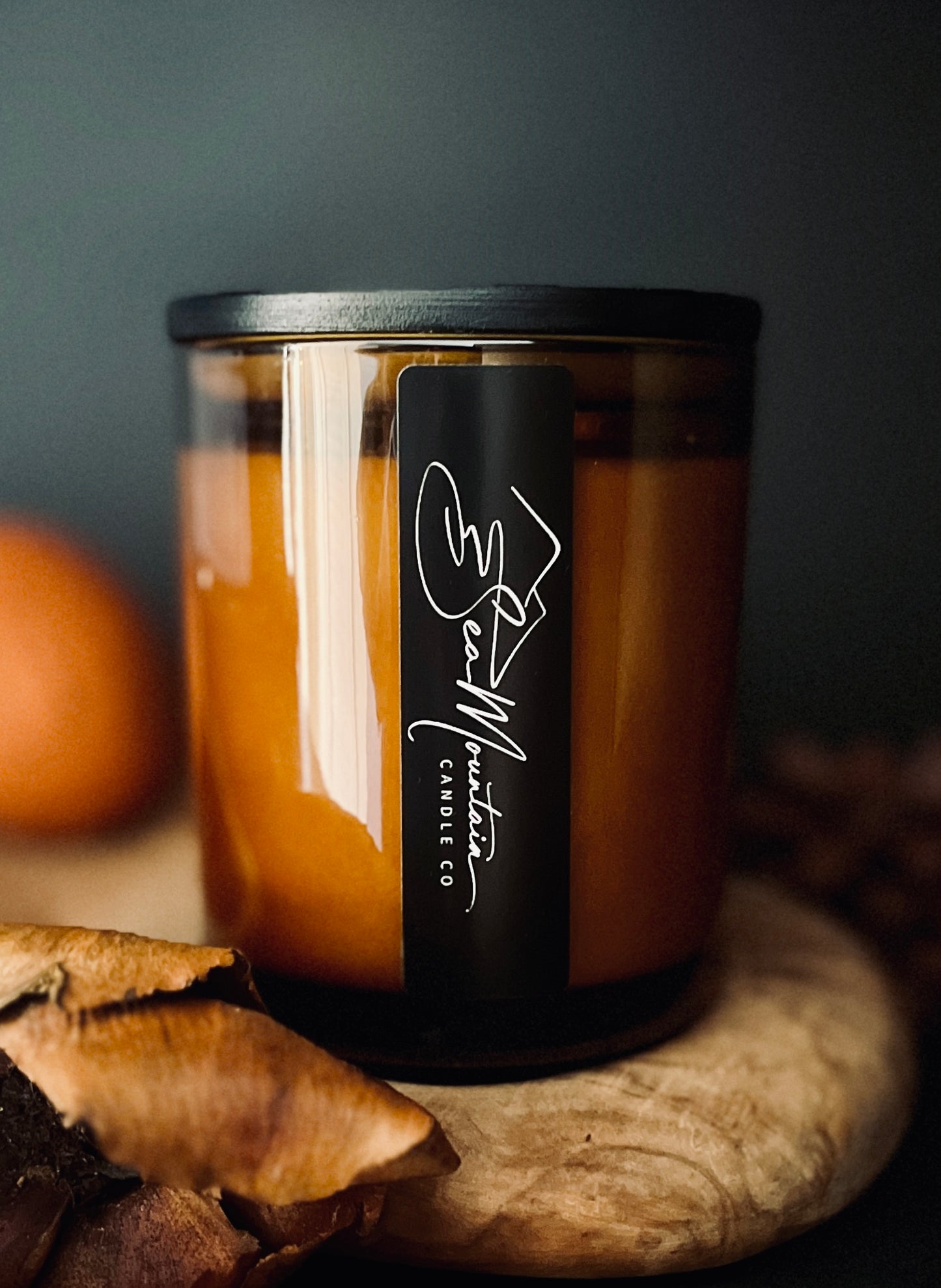 Mahogany Teakwood 11oz Candle